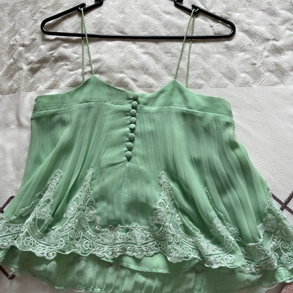 Bardot spaghetti strap flowy top - Picture 3 of 3